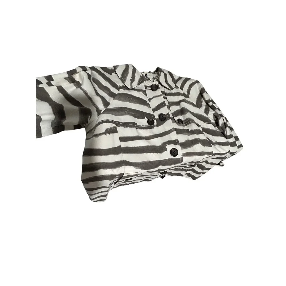 J.Crew Zebra Print Trench Jacket White Grey Button‎ Front Raglan Sleeve Coat
